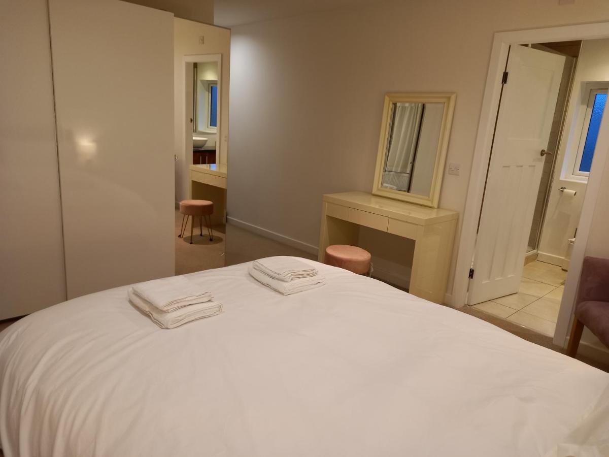 Grange Croft Villa Ben Rhydding Ngoại thất bức ảnh
