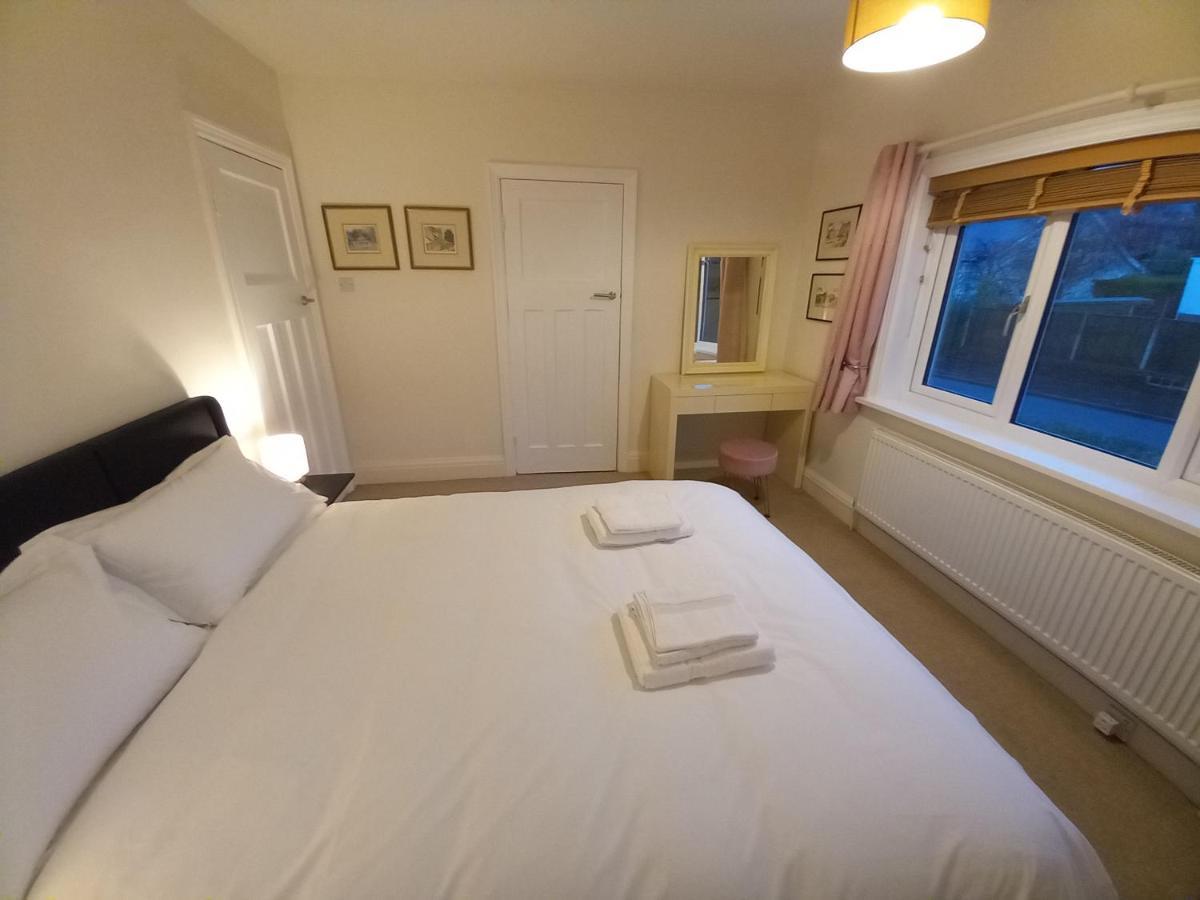 Grange Croft Villa Ben Rhydding Ngoại thất bức ảnh