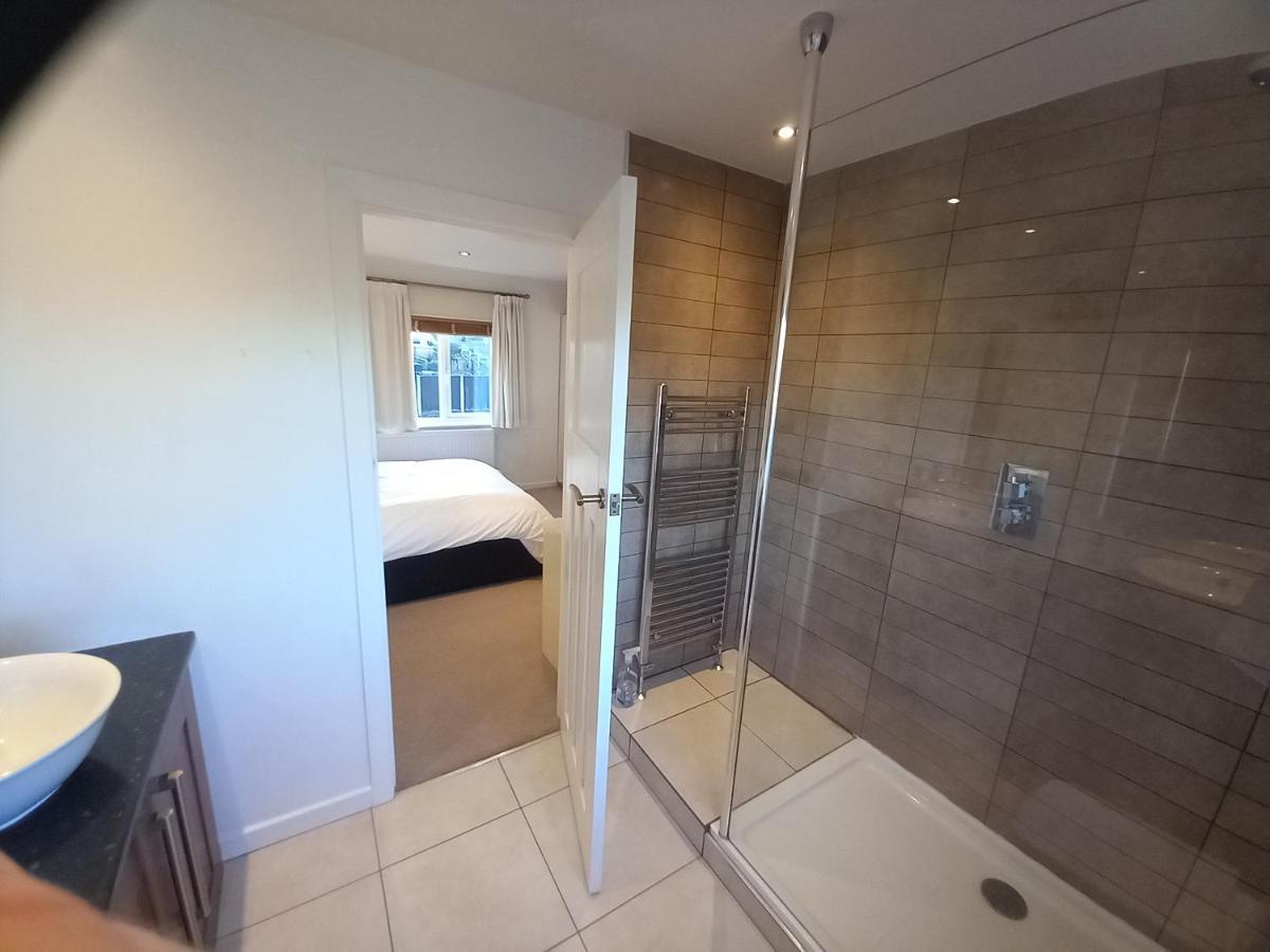 Grange Croft Villa Ben Rhydding Ngoại thất bức ảnh