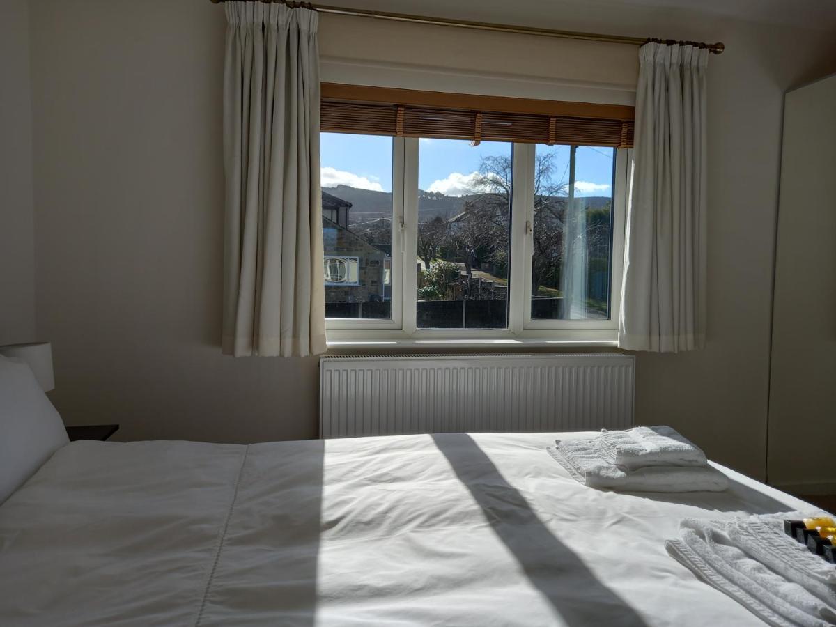 Grange Croft Villa Ben Rhydding Ngoại thất bức ảnh