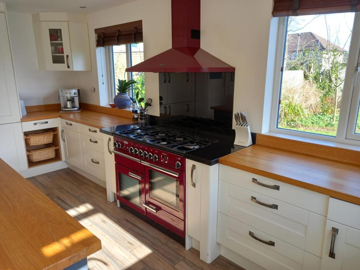 Grange Croft Villa Ben Rhydding Ngoại thất bức ảnh